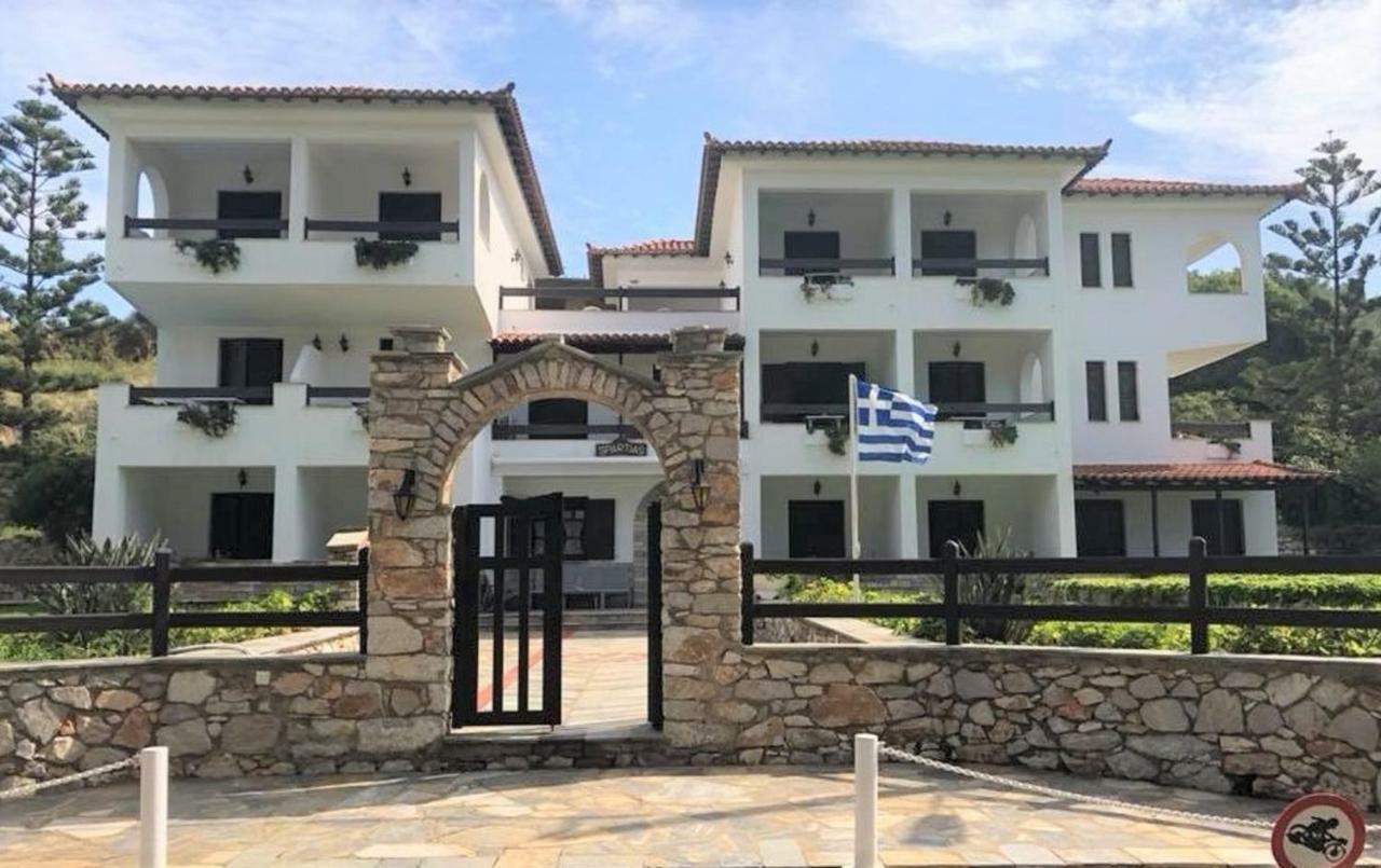 Villa Spartias Skiathos Town Exterior photo